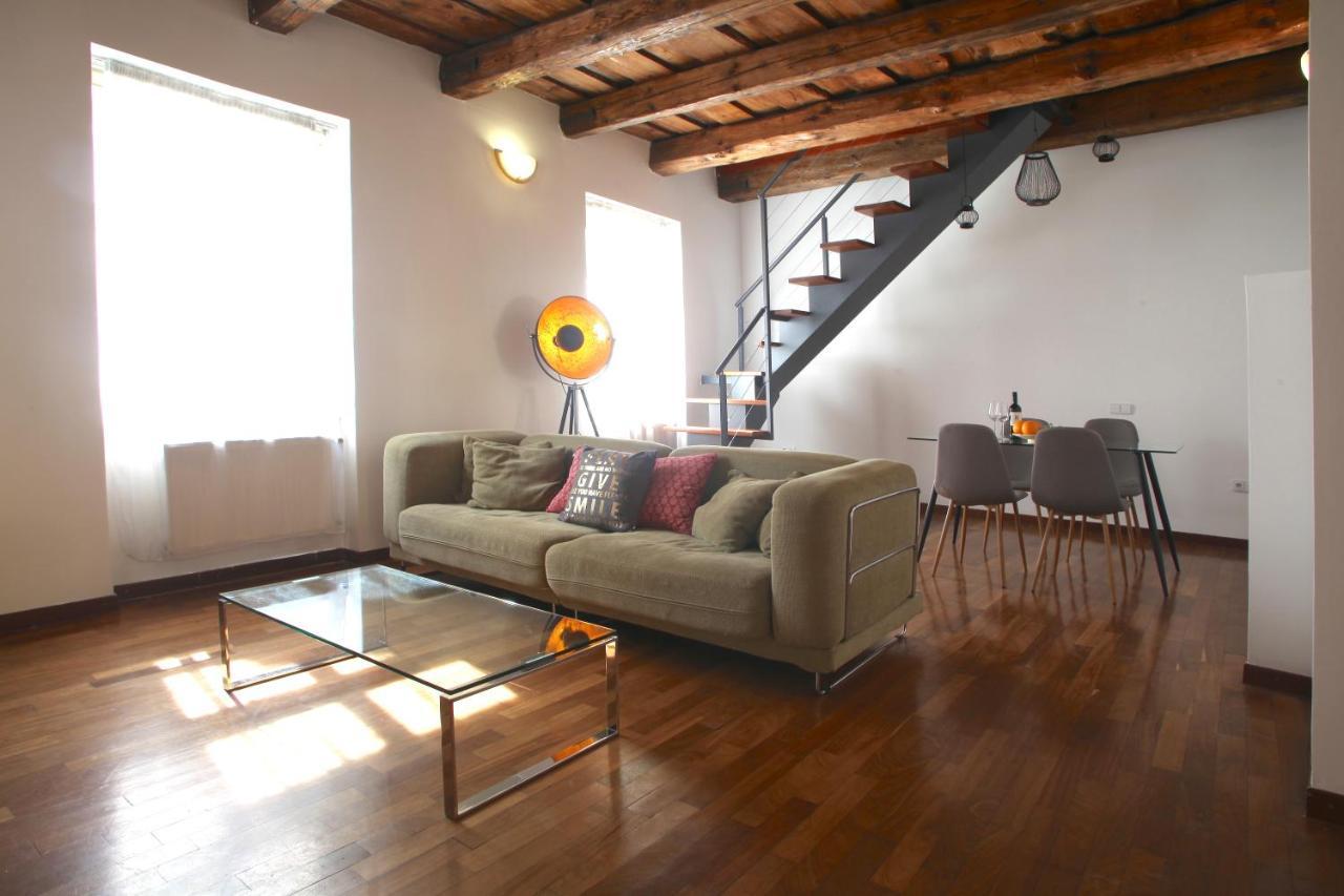 Apartament Boheme Old Town Square *